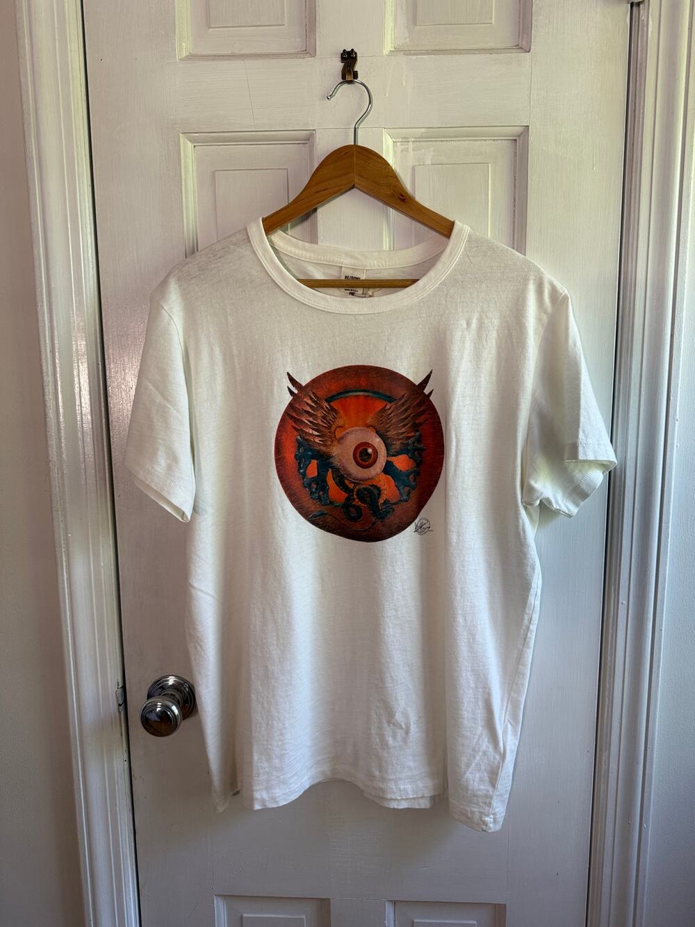 RE/DONE  Eyeball Graphic Classic Men's Tee Size Medium NWT Vintage White